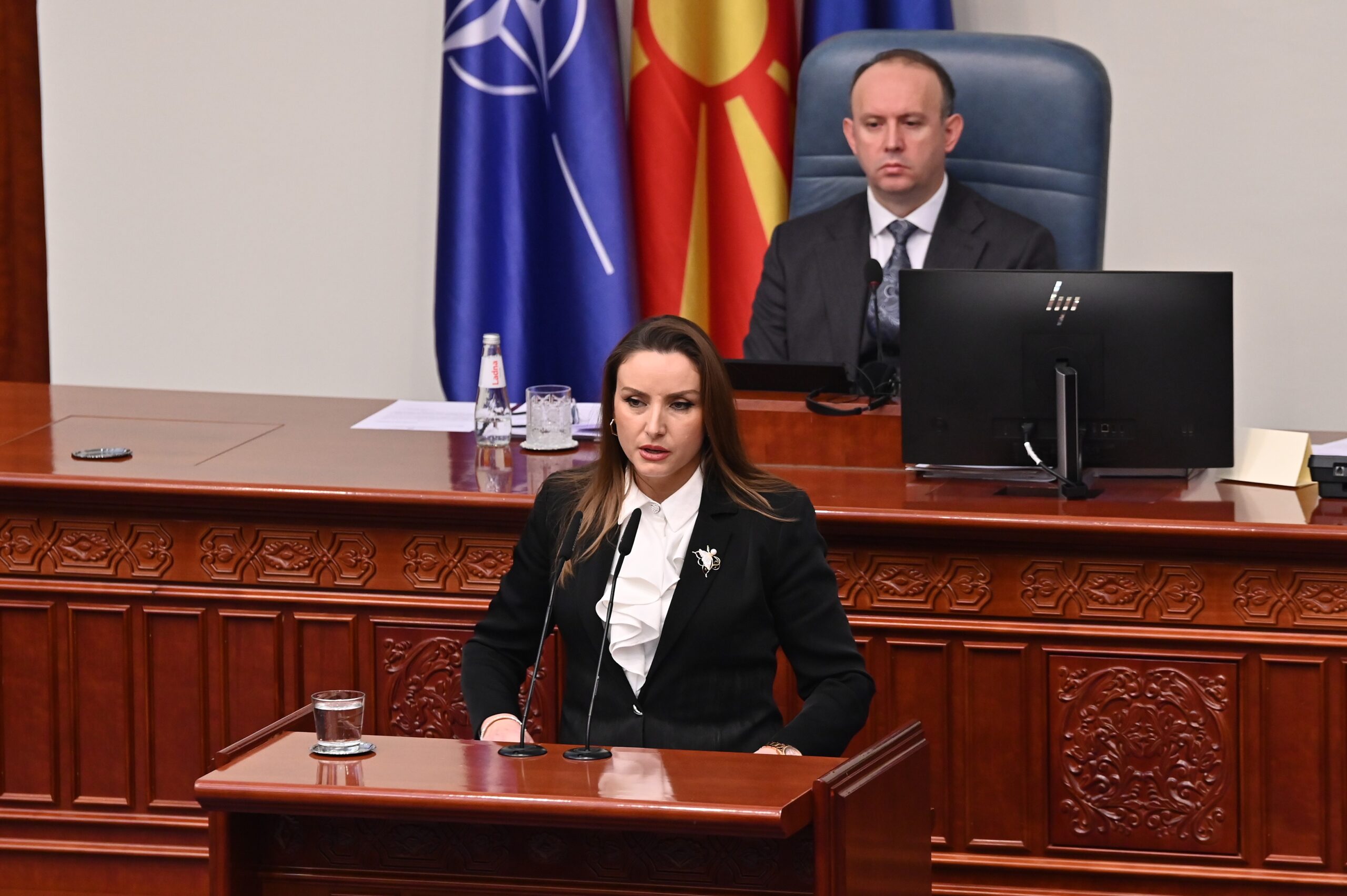 ilire-dauti-tregon-se-si-u-prish-koalicioni-mes-ali-ahmetit-e-ziadin-seles