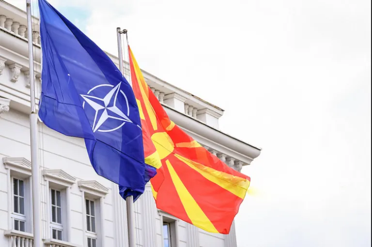 Maqedonia e Veriut sot shënon 4 vjetorin e anëtarësimit në NATO
