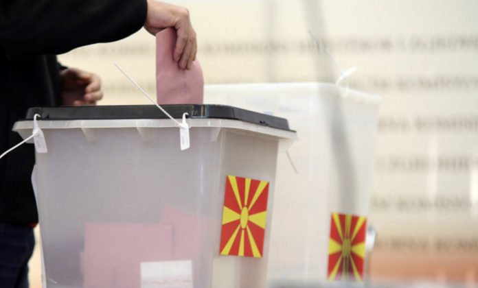 Sot raundi i parë i zgjedhjeve presidenciale në Maqedoninë e Veriut, votohet në 3.480 vendvotime