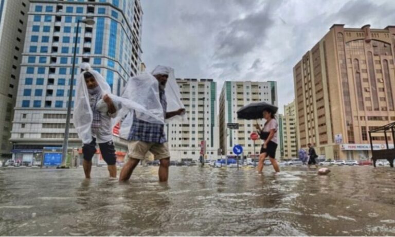 Emiratet e Bashkuara Arabe nuk gjejnë qetësinë, goditen sërish nga stuhitë